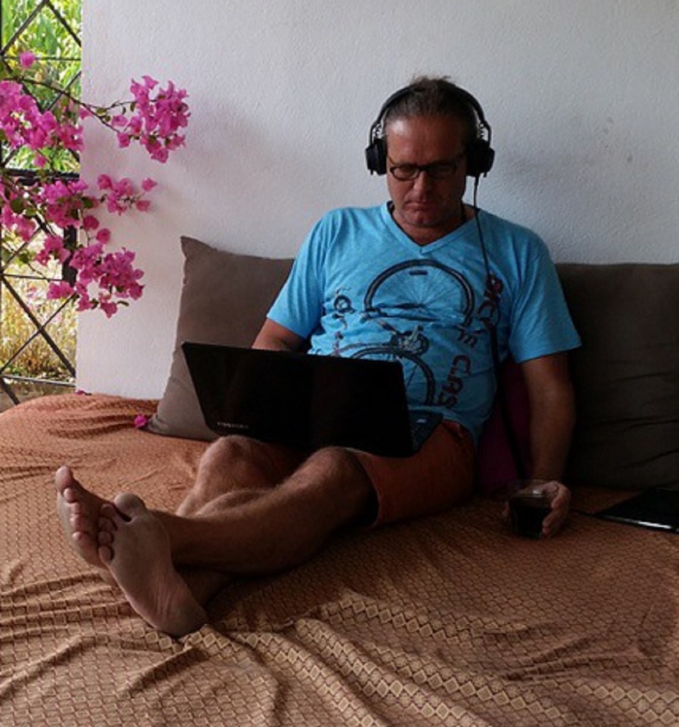 #menandcoffee & Aiaiai & Mew @ TingsHotel