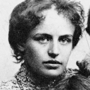 Agnes-Henningsen-300x300